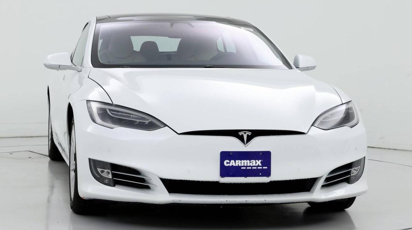 TESLA MODEL S 2018 5YJSA1E22JF247951 image